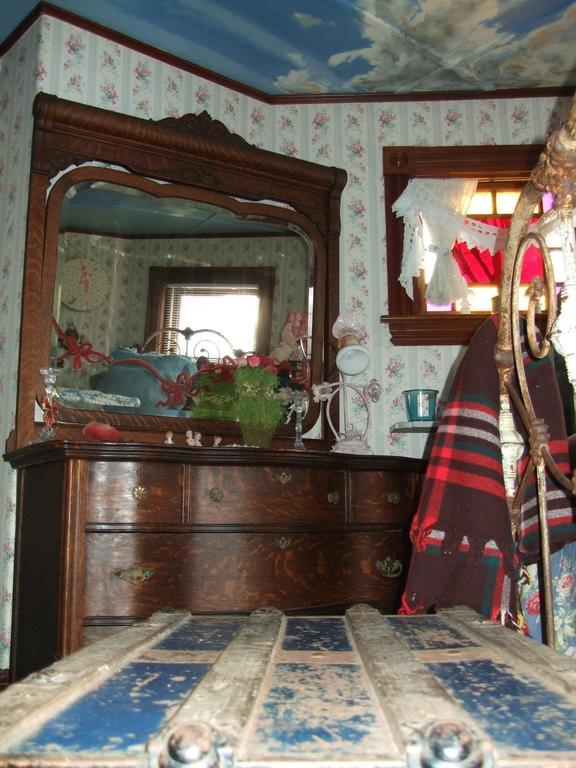 Enchanted Nights Bed & Bath Kittery Phòng bức ảnh